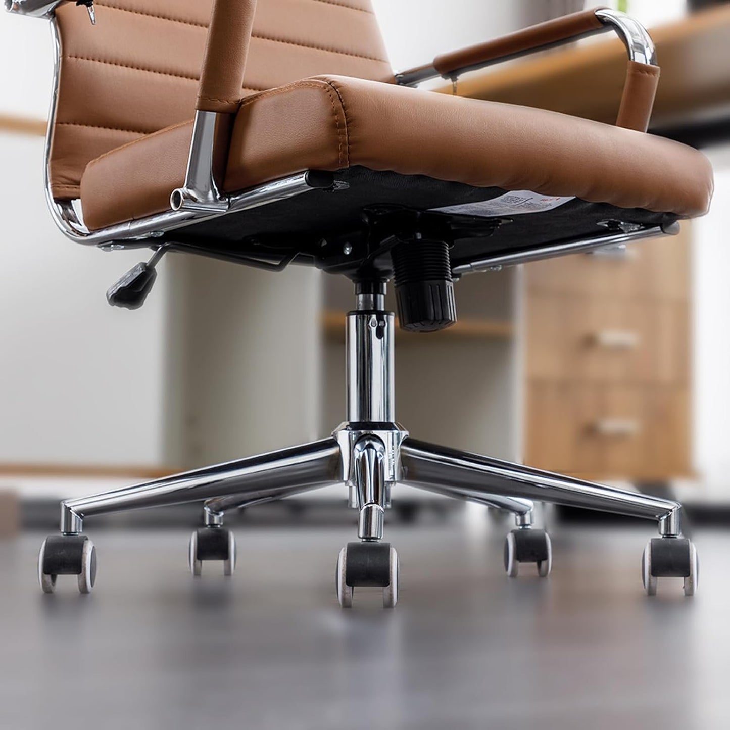 Home Office Chair Ribbed, Modern Leather Conference Waiting Room Chairs,Ergonomic Office Desk Chair, High Back Executive Computer Chair, Adjustable Swivel Chair with Arms (Brown)