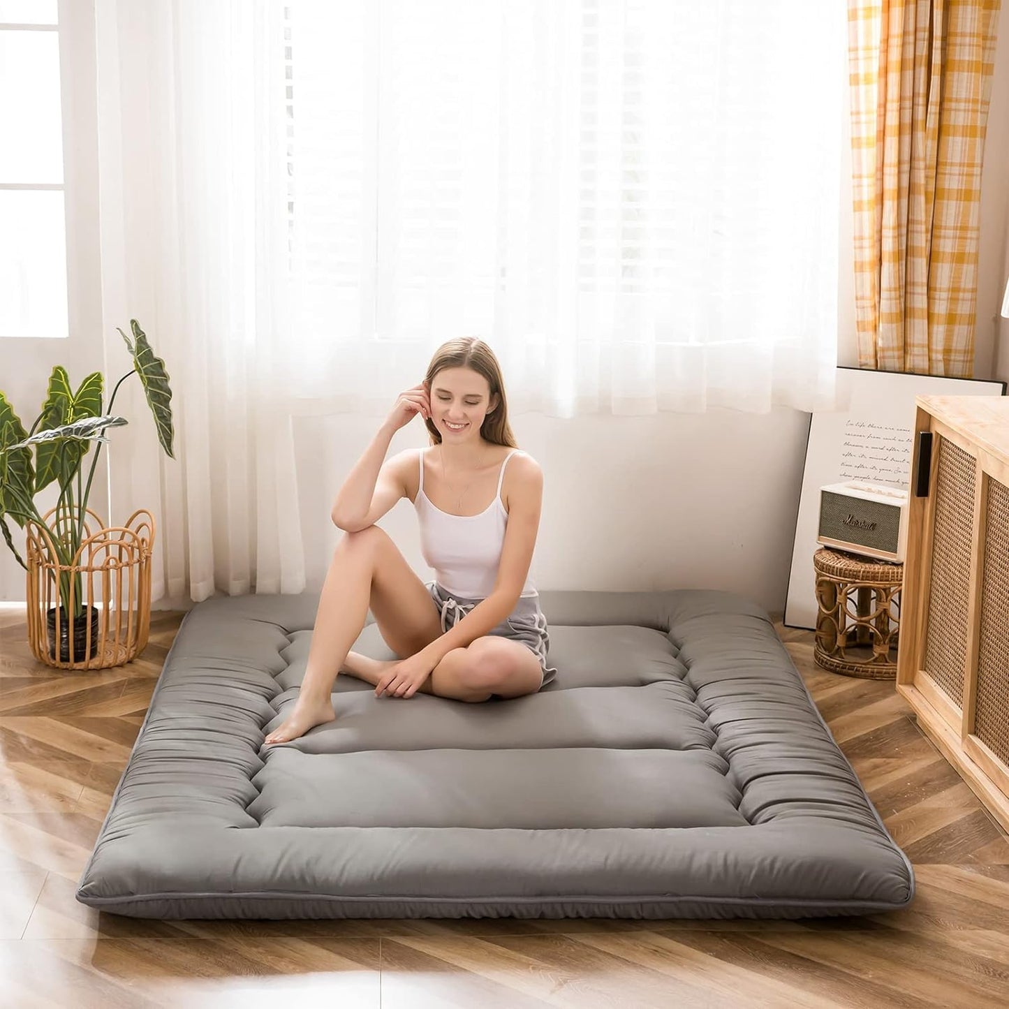 MAXYOYO Japanese Floor Mattress Futon Mattress, 4" Thicken Tatami Mat Sleeping Pad Foldable Roll Up Mat Boys Girls Dormitory Pad Kids Floor Lounger Pillow Bed, Charcoal Grey, Full Size