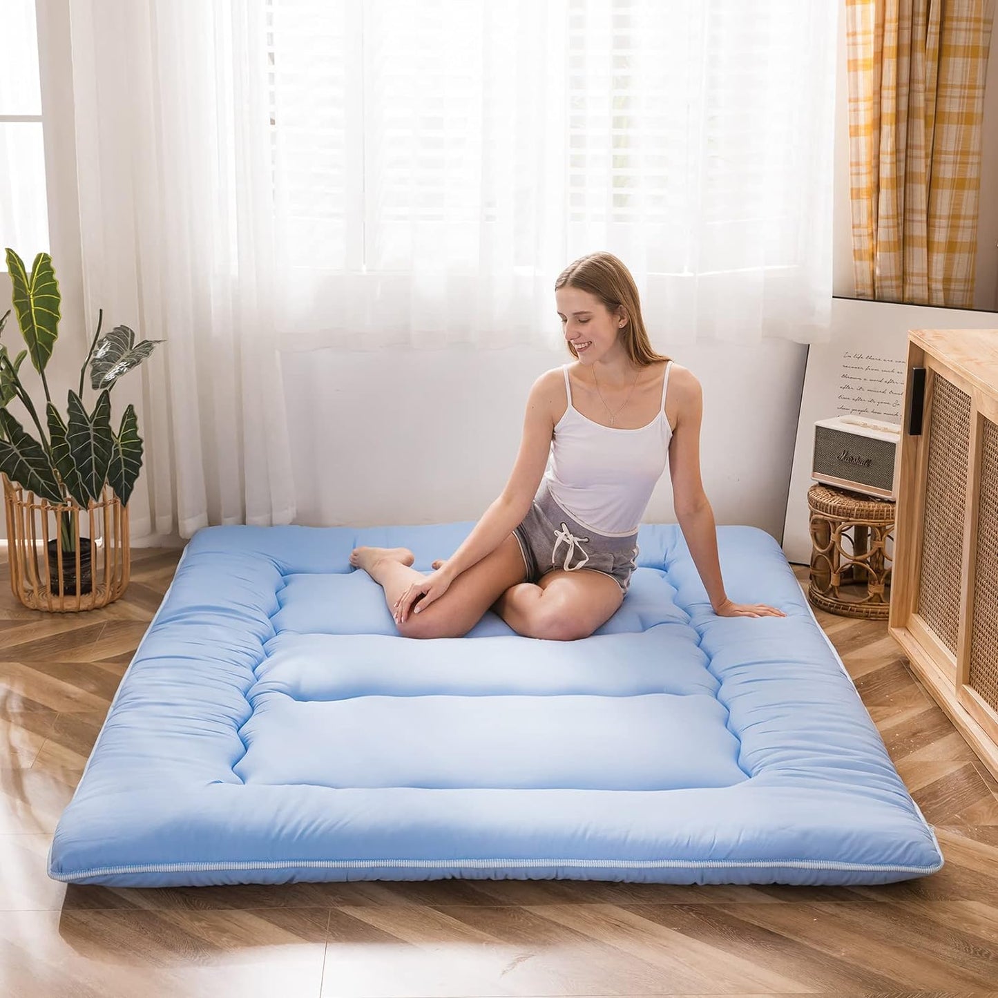 MAXYOYO Japanese Floor Mattress Futon Mattress, Thicken Sleeping Pad Foldable Roll Up Floor Futon for Adults Tatami Mat Dormitory Bed Lounger, Dusty Blue, Queen Size