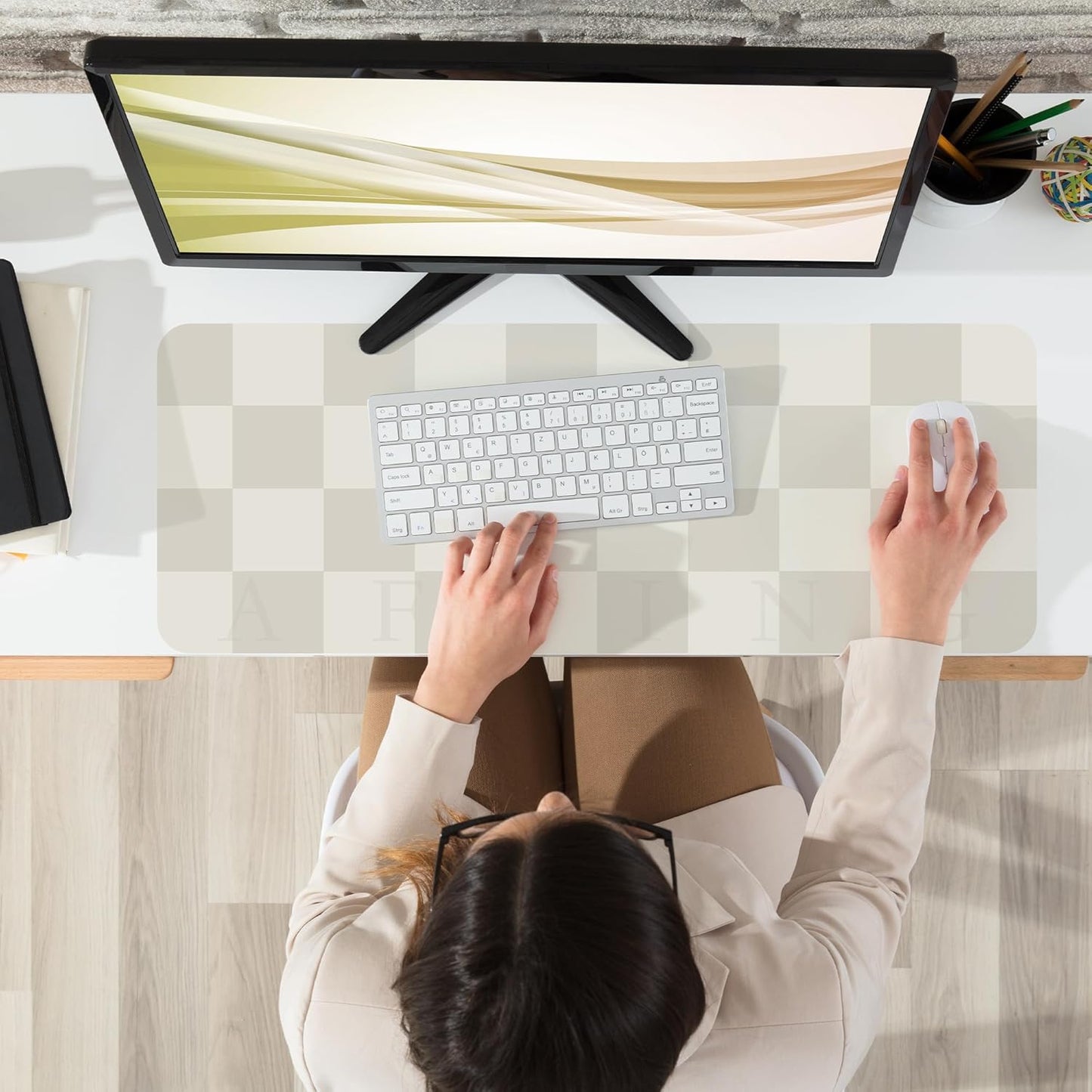 Non-Slip Desk mat, Leather Desk mat, Waterproof PU Leather Desk pad Protector, Large Mouse pad, Easy Clean Laptop Desk Writing Mat for Work/Home/Decor(31.5"x12", White Grey)